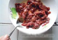 葱爆肝片的做法 步骤3