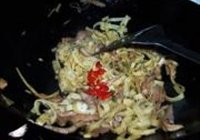 肉丝千张炒韭菜的做法 步骤9
