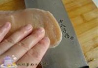 鸡肉烩鱼丝的做法 步骤6