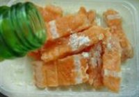 干煎三文鱼腩的做法 步骤2