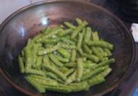 甜豆玉米肠的做法 步骤4