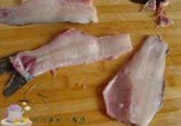 鸡肉烩鱼丝的做法 步骤1