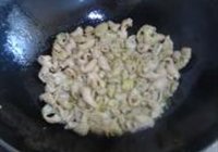 干锅猪大肠的做法 步骤4