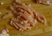 鸡肉烩鱼丝的做法 步骤8