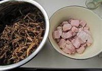 干豇豆烧肉的做法 步骤1