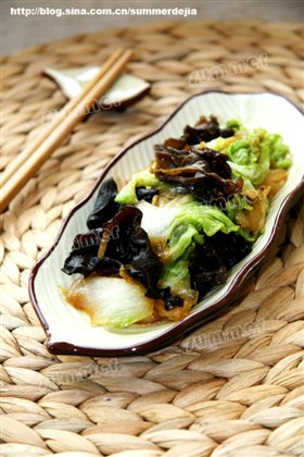 白菜炒木耳