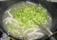 鸡肉烩鱼丝的做法 步骤18