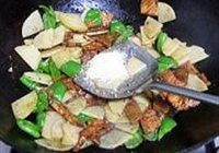 青椒土豆炒肉片的做法 步骤8