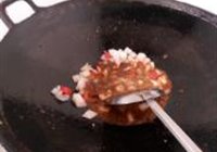 酱爆鸭丁的做法 步骤8