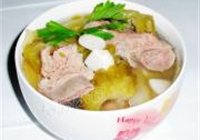 咸菜蒜香苦瓜排骨汤的做法 步骤7