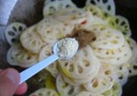 酸辣炝莲菜的做法 步骤8