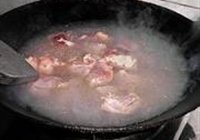 蒜香羊肉粉丝煲的做法 步骤4