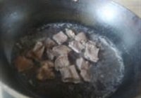红酒牛舌的做法 步骤5