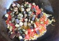 番茄鱼香茄子的做法 步骤7