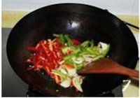 蕨菜炒肉丝的做法 步骤7