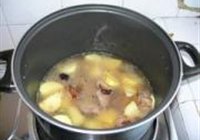 ţ 8