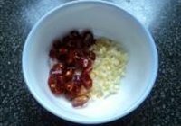 油炸四季豆的做法 步骤3