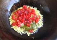 番茄鱼香茄子的做法 步骤6