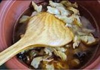炖牛蹄筋的做法 步骤5