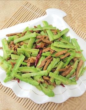 苦瓜炒肉丝