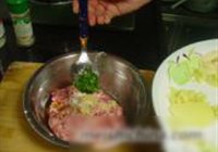 黄金猪肉蛋卷的做法 步骤1