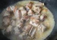 话梅烧排骨的做法 步骤6