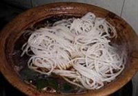 蒜香羊肉粉丝煲的做法 步骤11