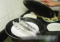 黄金猪肉蛋卷的做法 步骤6