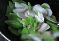 莴笋红椒山药炒肉的做法 步骤8