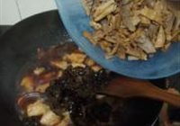 笋干烧肉的做法 步骤12