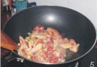 咖喱土豆鸡的做法 步骤5