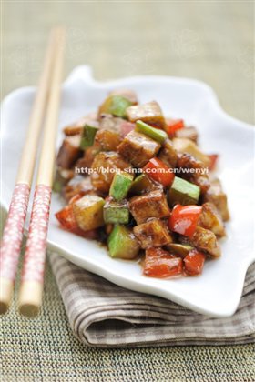 酱香什锦豆腐丁