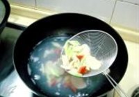 鲍贝炒花枝片的做法 步骤14