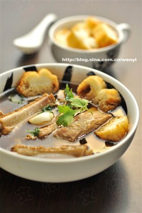 肉骨茶