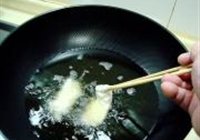 酥糊里脊的做法 步骤8