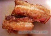 走油肉的做法 步骤7