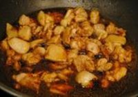 红烧栗子鸡的做法 步骤9