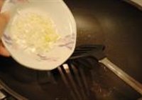 红烧栗子鸡的做法 步骤6