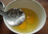 培根炒饭的做法 步骤2