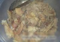 小鸡炖蘑菇的做法 步骤6