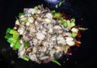 麻辣干锅田鸡的做法 步骤8