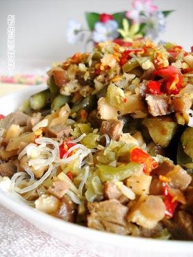 牛肉剁椒蒸茄子