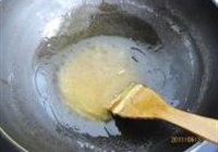 拔丝鸡蛋的做法 步骤7