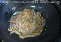 糖醋油爆虾的做法 步骤3
