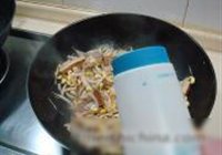 肉丝香干炒豆嘴的做法 步骤5