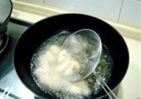 炸烹虾段的做法 步骤11