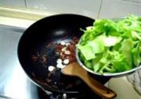 干贝松炒盖菜梗的做法 步骤10