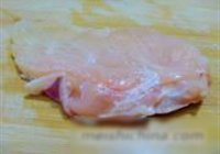 梅花紫菜鸡肉卷的做法 步骤1