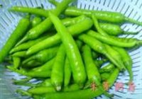 家乡风味小炒青椒的做法 步骤1