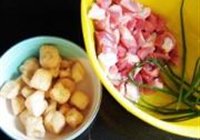 油豆腐烧肉的做法 步骤1